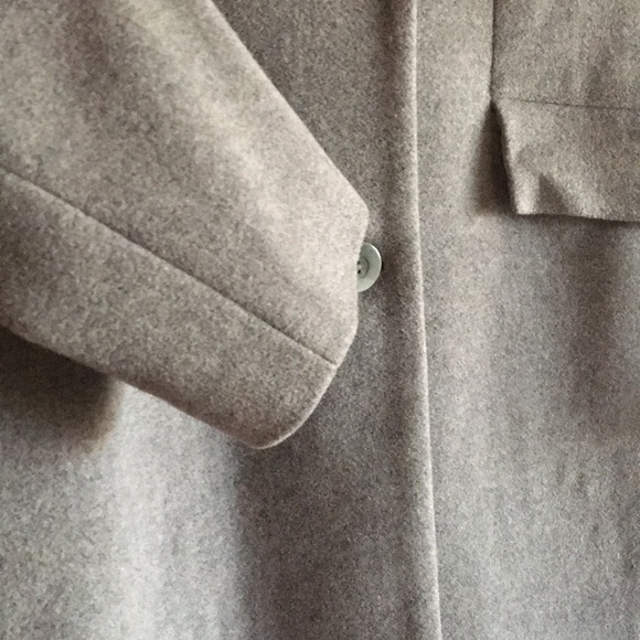 Coat - Picture 4 of 7